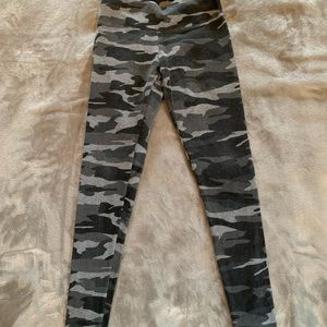 Camo leggings